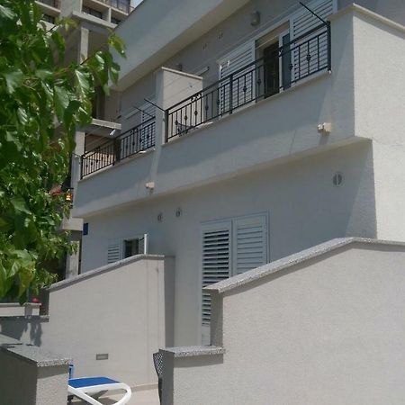Apartmani Dina Makarska Buitenkant foto